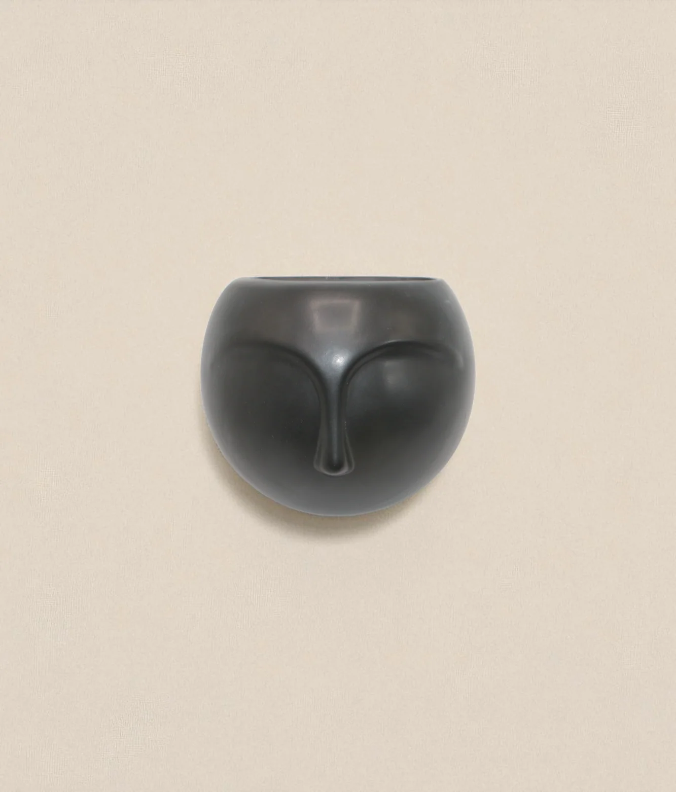 ceramic face vase wall hanging black china "5x3.9"
