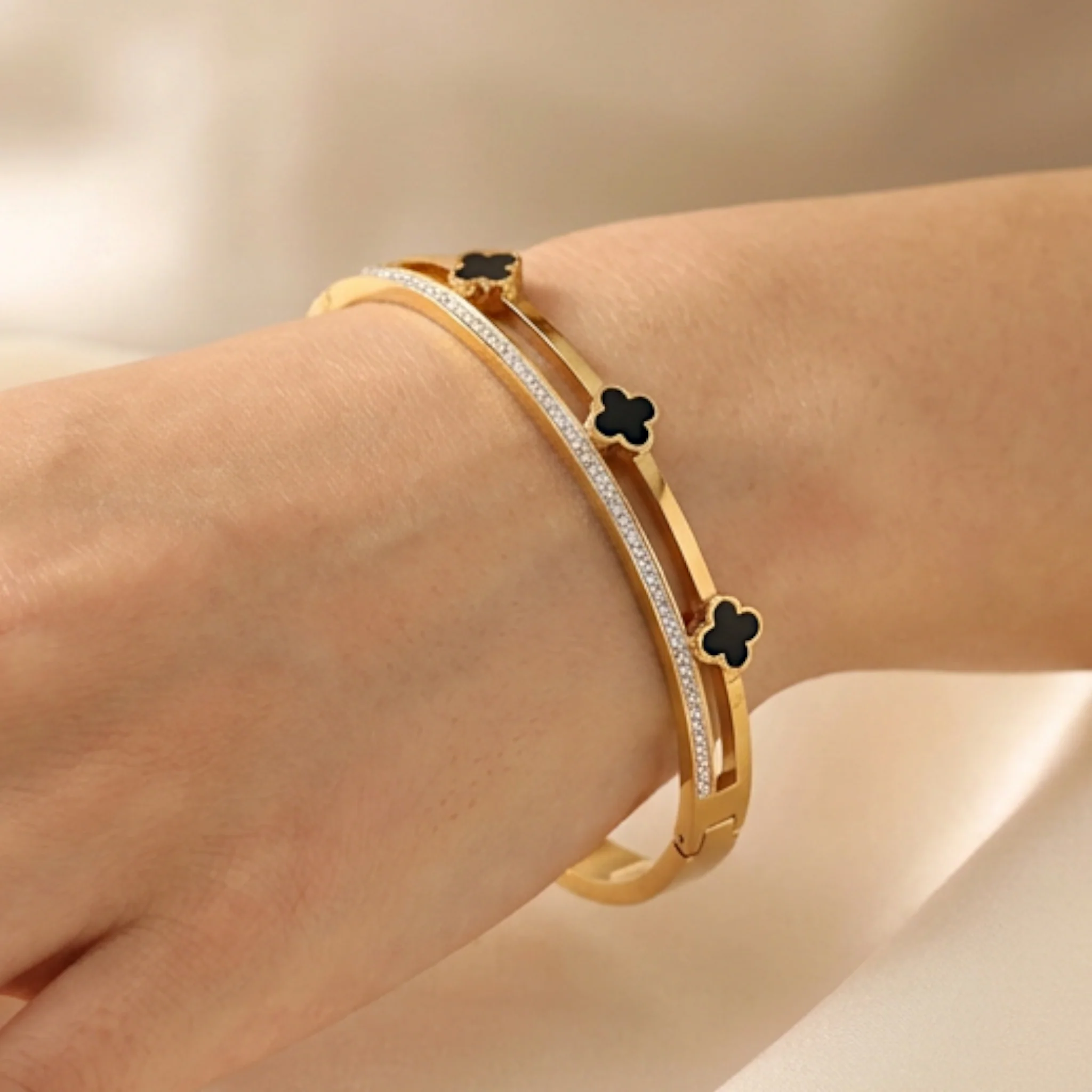 ladies bracelet gold plated