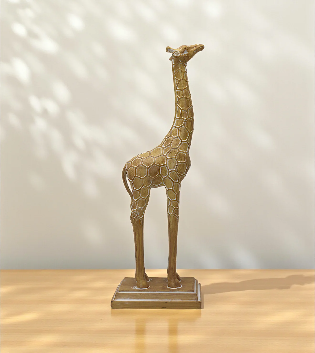 statue giraffe brown china 15.5x5.2